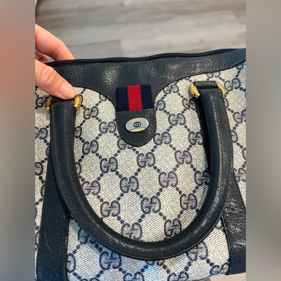 VINTAGE Gucci Small Dr Bag 1980’s - Picture 4 of 9